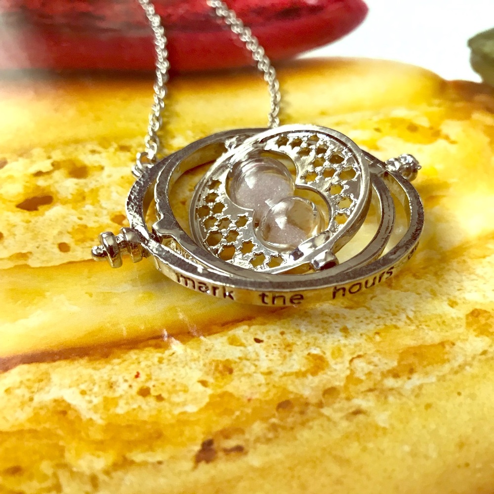 SOLD Harry Potter ⚡️Time Turner Necklace